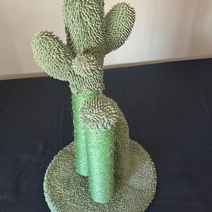Cactus cat tree